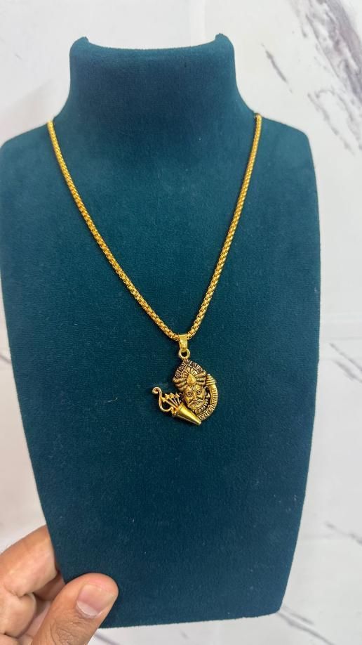 Khatu Shyamji Gold Plated Pendant with Chain – Stainless Steel Spiritual Jewelry