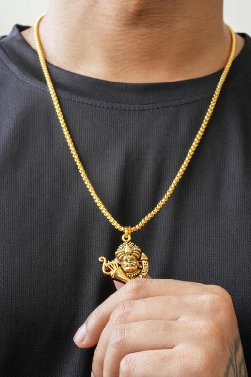 Khatu Shyamji Gold Plated Pendant with Chain – Stainless Steel Spiritual Jewelry