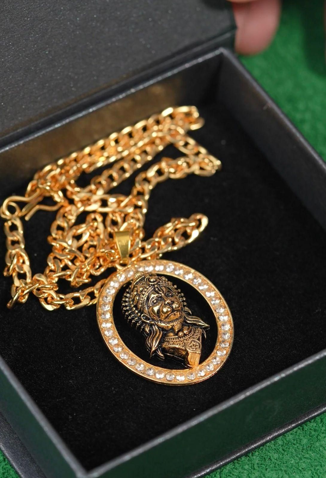 Gold-plated Hanuman Diamond Alloy Pendant Locket Set